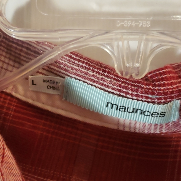 Women's cotton snap front top - Picture 2 of 3